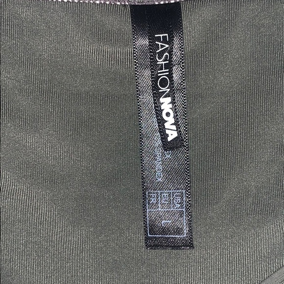 green embroidered bikini fashion nova - Picture 3 of 4